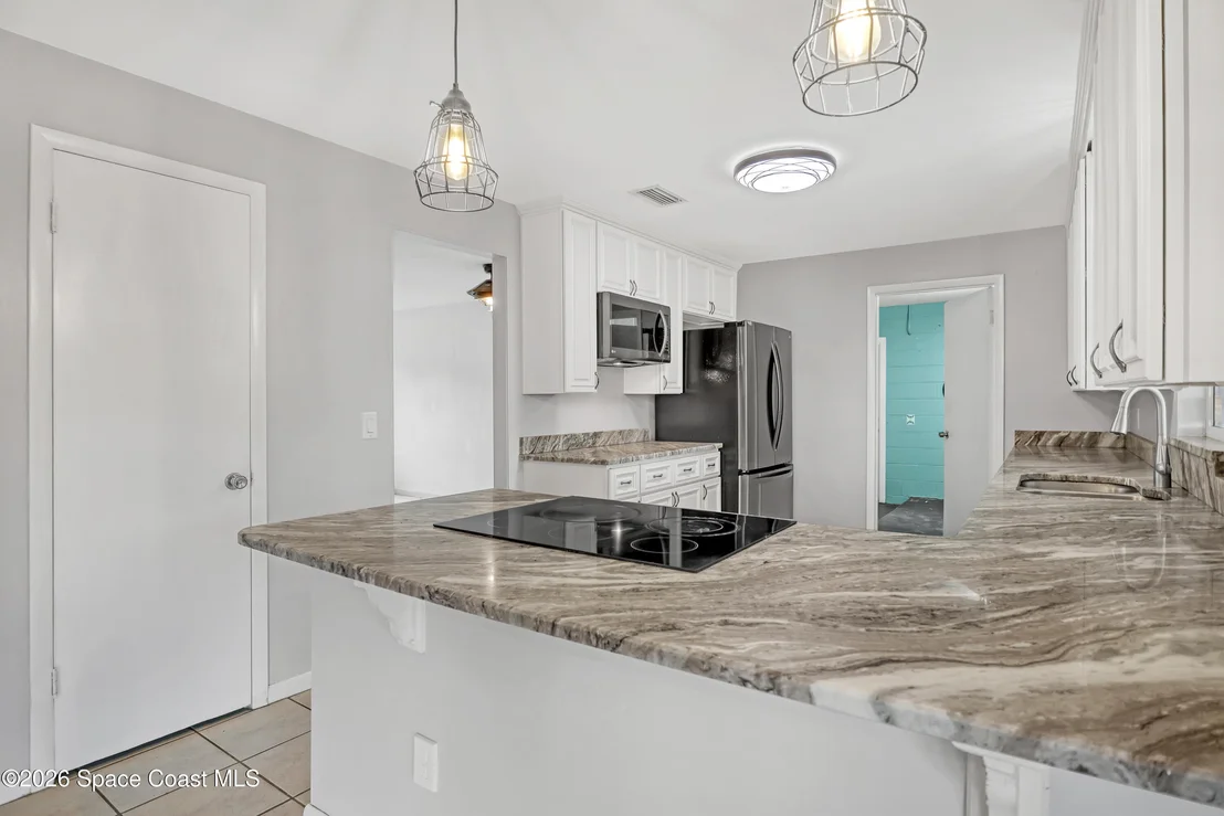 Photo of 1078 Hermosa Drive