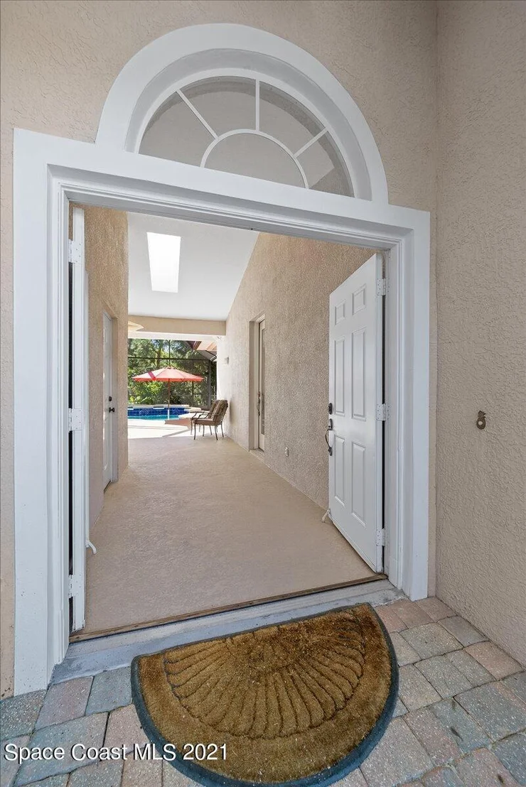 Photo of 293 Pebble Hill Way