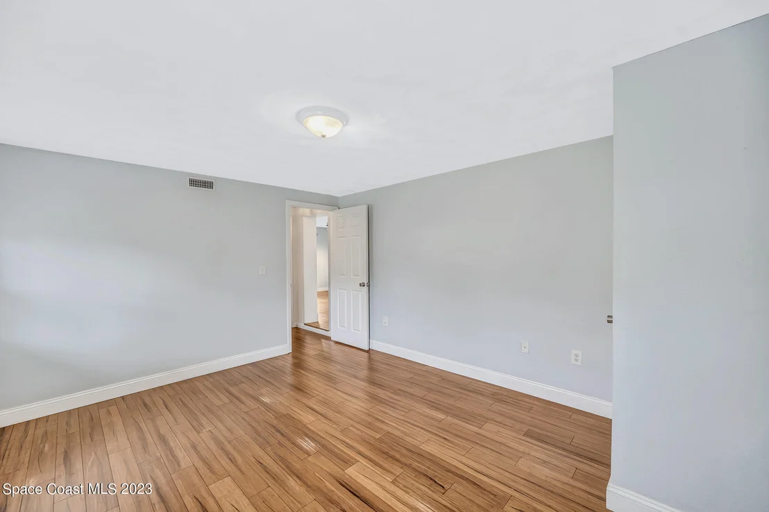 Photo of 7575 Henry Avenue