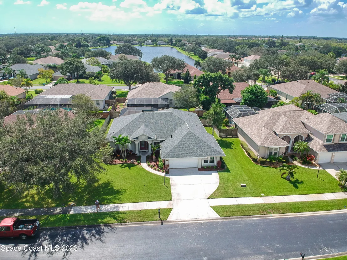 Photo of 6147 Arlington Circle