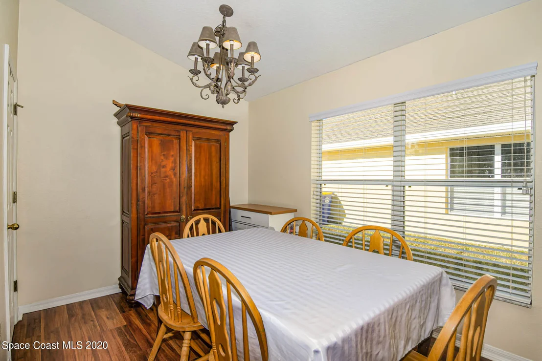 Photo of 2410 Bridgeport Circle
