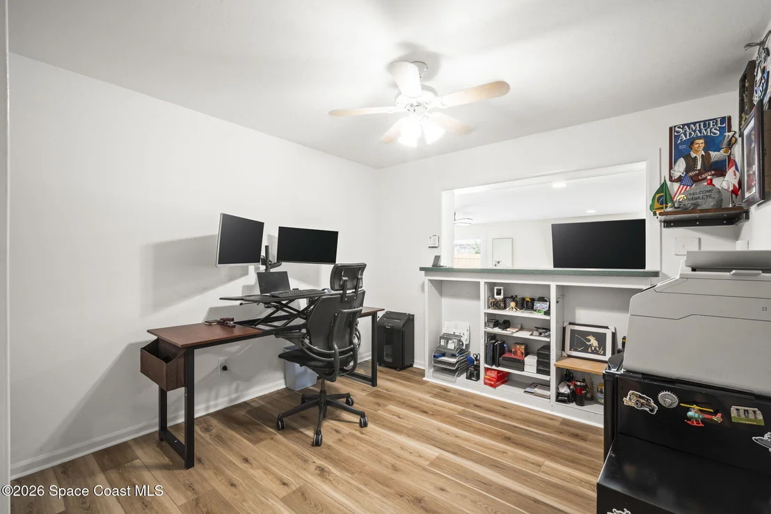 Photo of 500 Seabreeze Drive