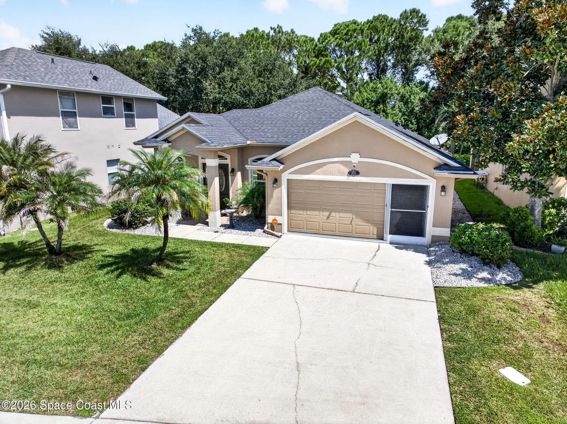 Photo of 2130 Stratford Pointe Drive