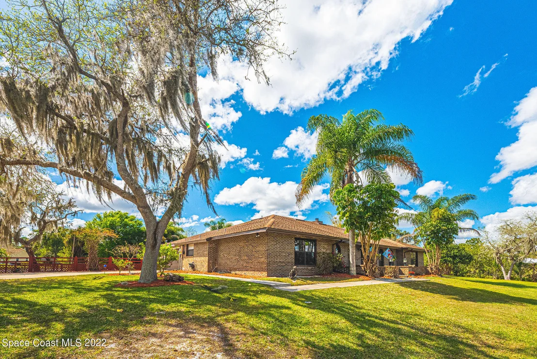 Photo of 8049 Windover Way