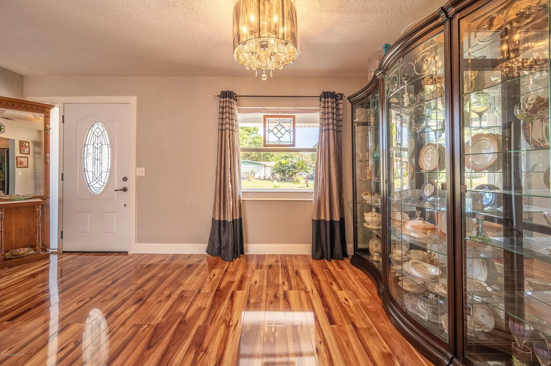 Photo of 1009 Regalia Drive