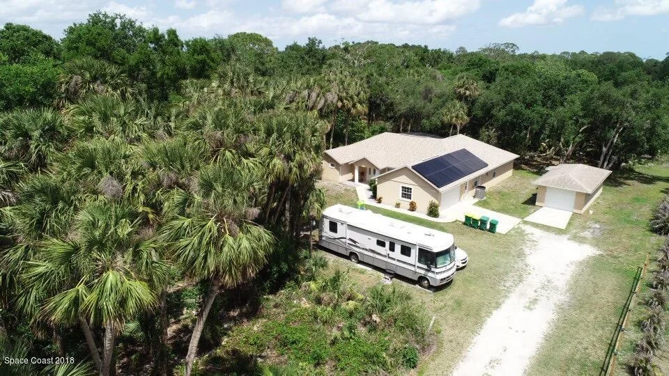 Photo of 1050 Gray Road