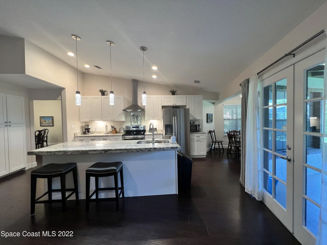 Photo of 2280 Hamlet Drive
