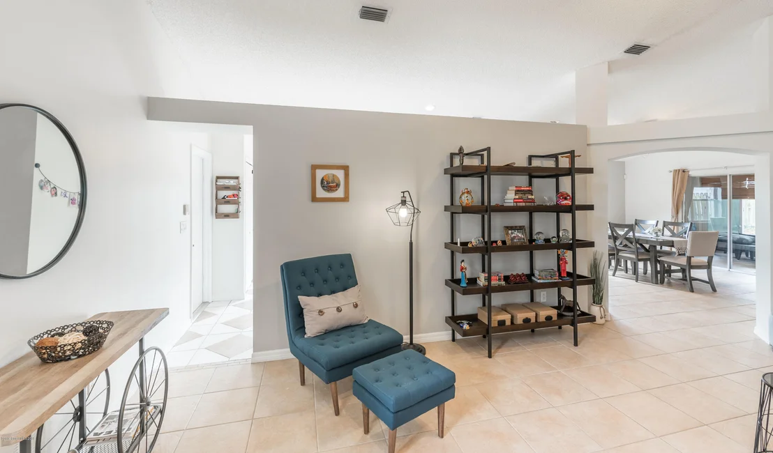 Photo of 8059 Bracken Lane