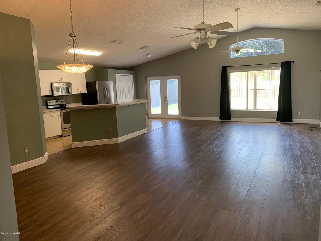 Photo of 701 Wickham Lakes Drive