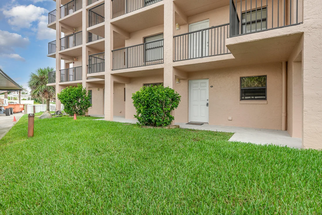 Photo of Unit 1040 at 2390 Ocean Shore Boulevard