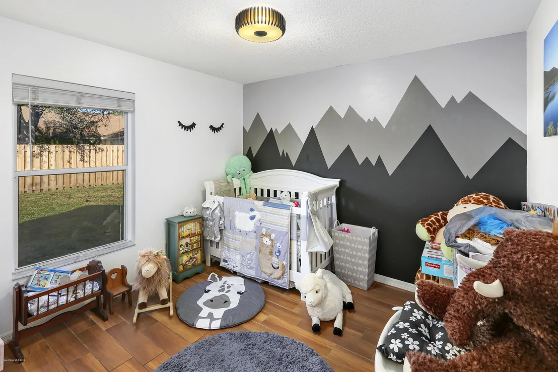 Photo of 3302 Lake View Circle