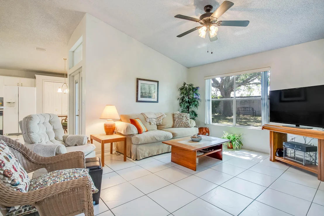 Photo of 7217 Hammock Lakes Drive