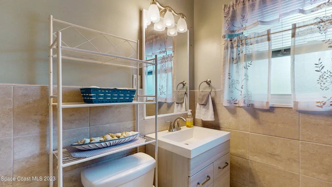 Photo of 1326 Sun Circle E