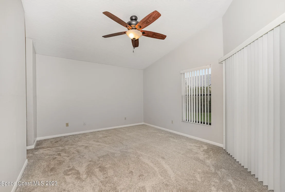 Photo of 504 Oak Mont Place