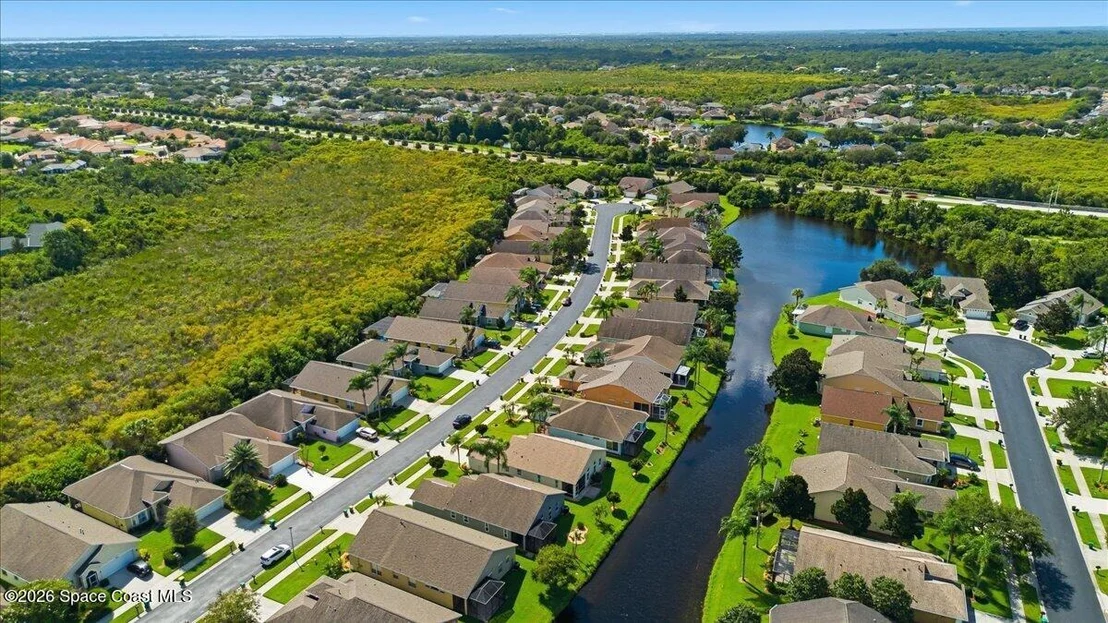 Photo of 4570 Portage Trail
