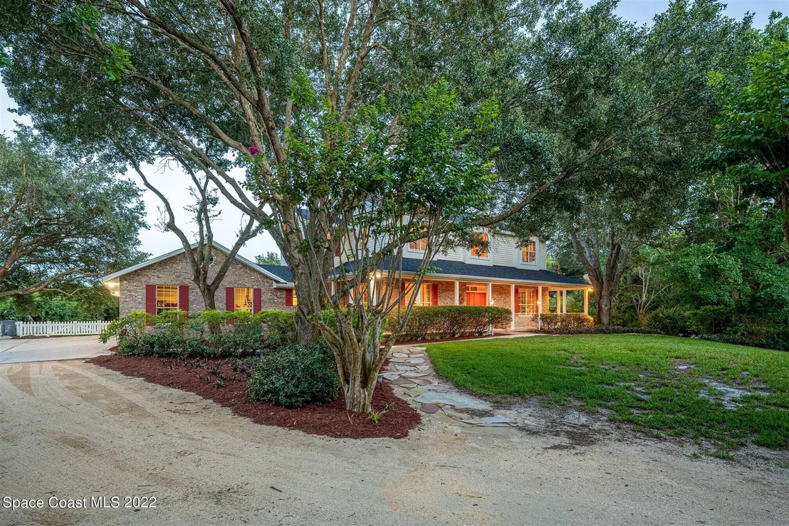 Photo of 4161 Mockingbird Drive