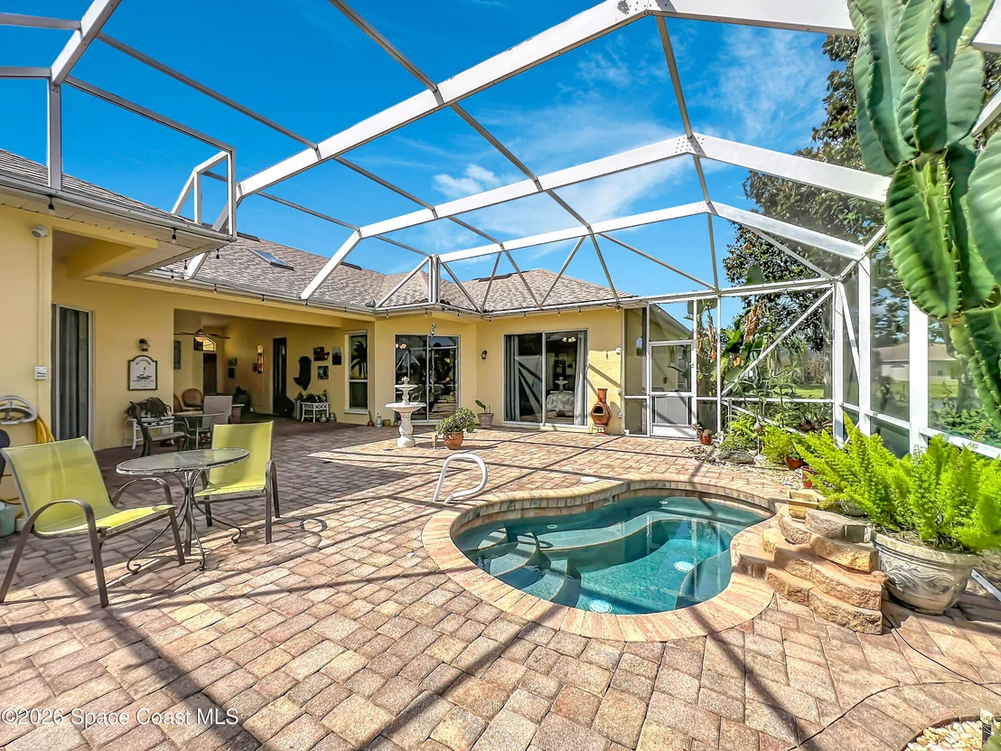 Photo of 1670 Whitman Drive