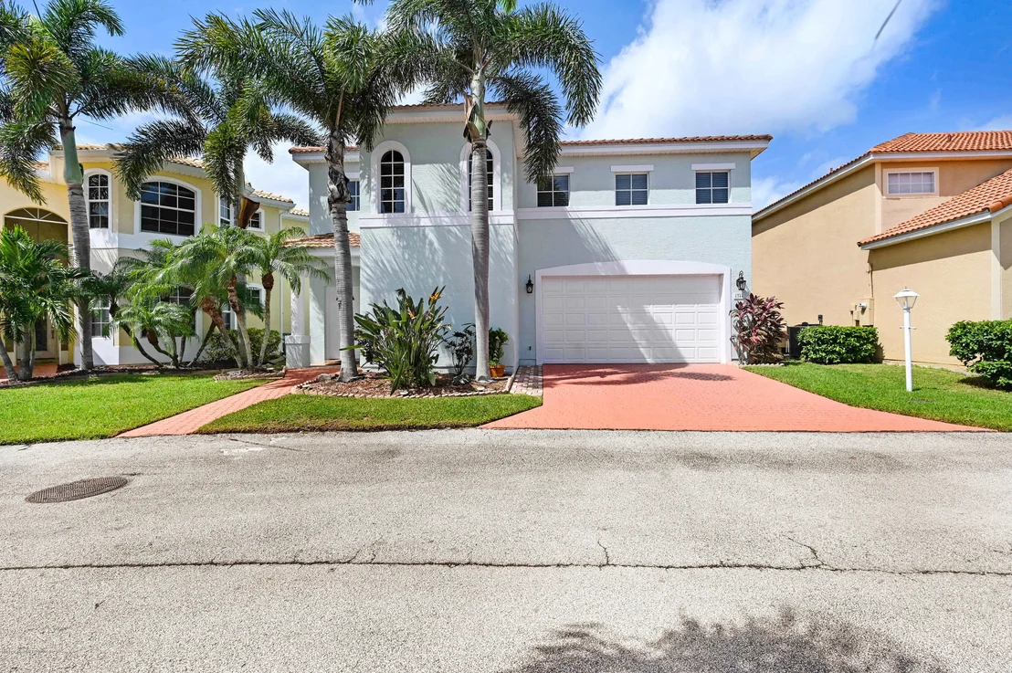 Photo of Unit 23 at 1344 Gem Circle