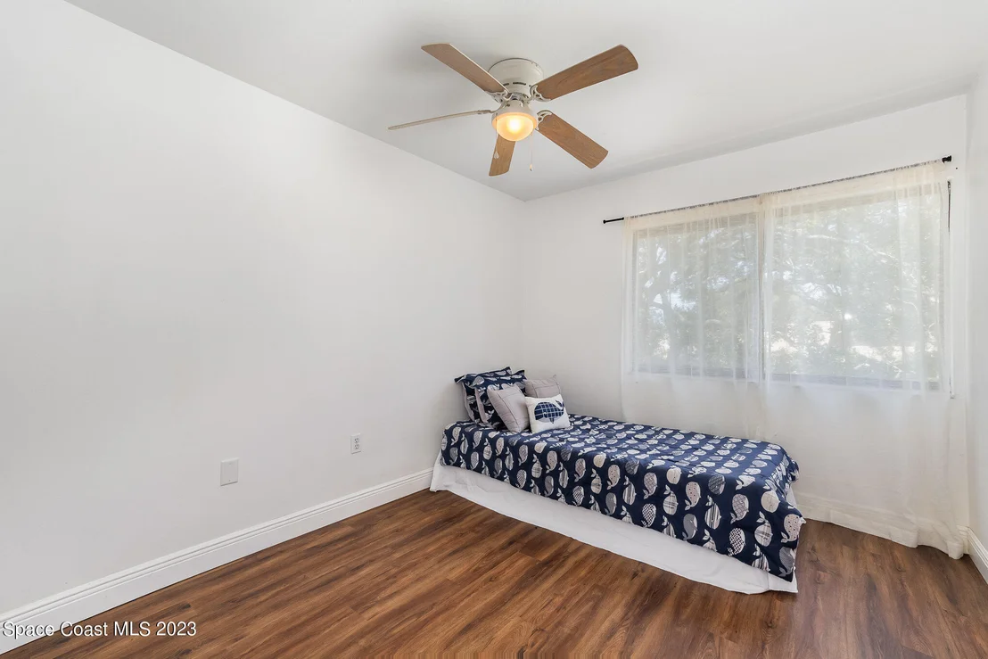 Photo of Unit 113 at 277 Current Drive