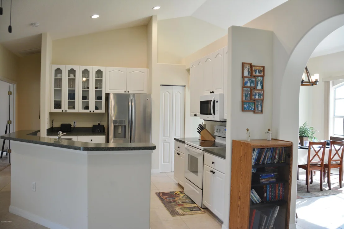 Photo of 830 Spring Oak Drive