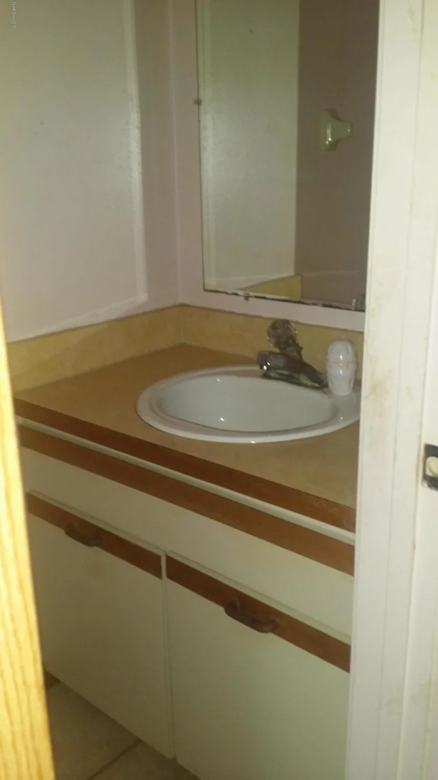 Photo of Unit R65 at 1880 Murrell Road
