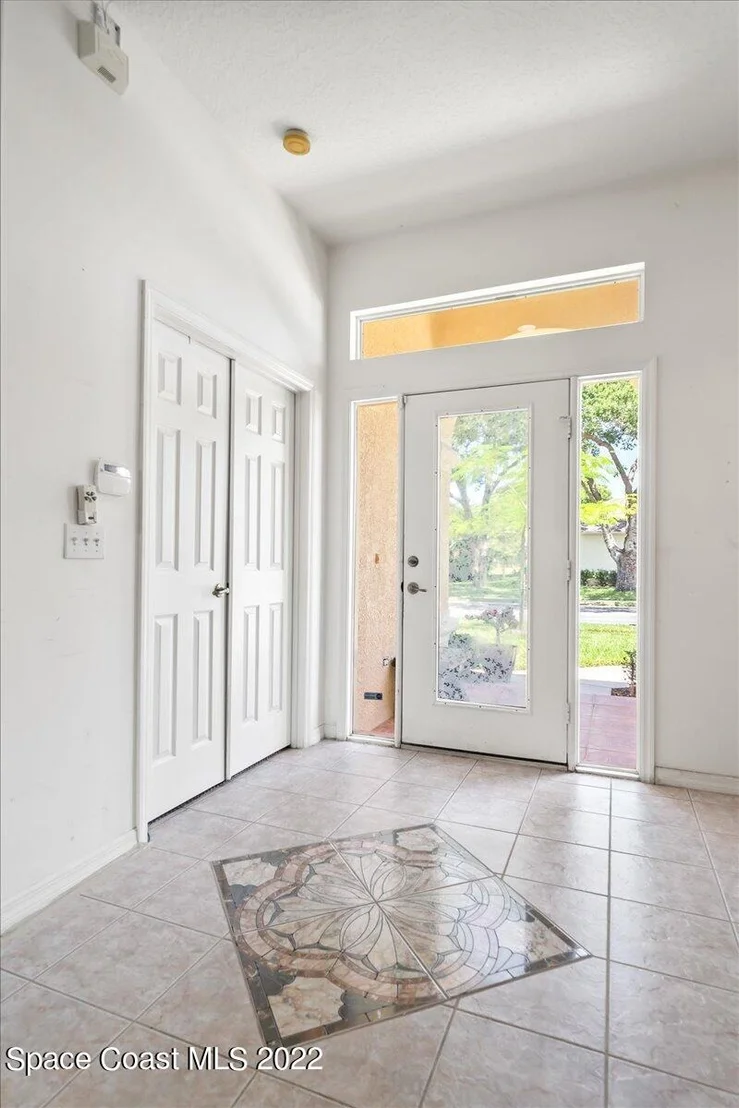 Photo of 1010 Spring Oak Drive