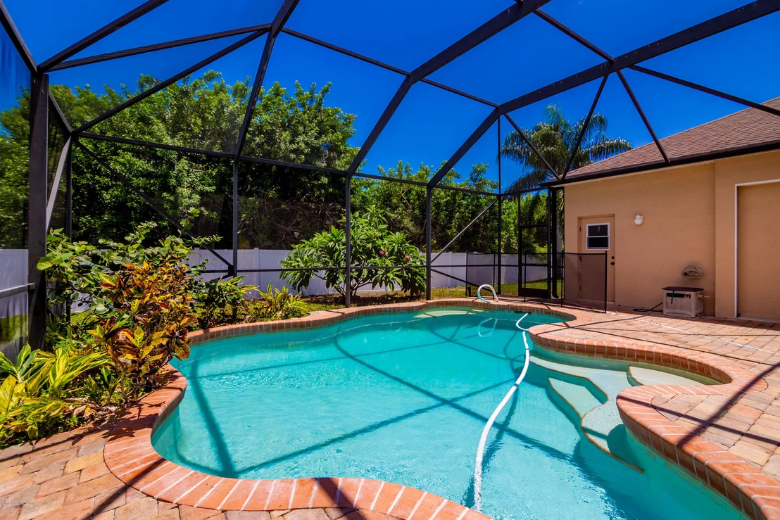 Photo of 3256 Peninsula Circle
