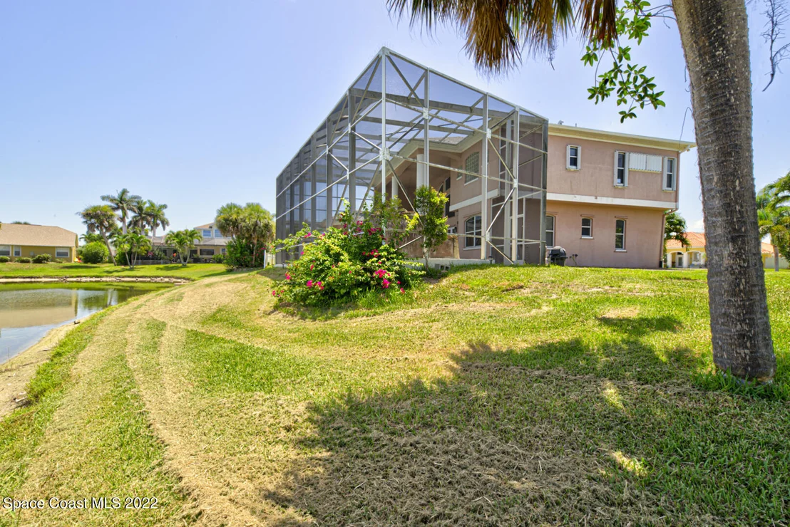 Photo of 334 Island Drive
