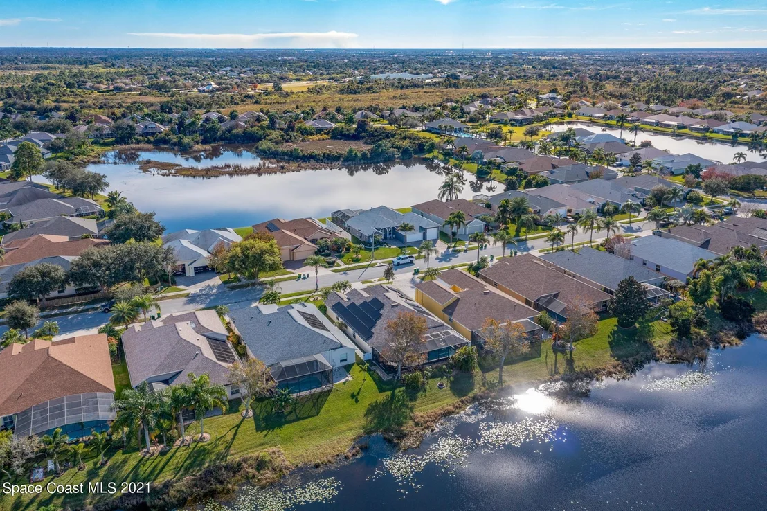 Photo of 2047 Auburn Lakes Drive