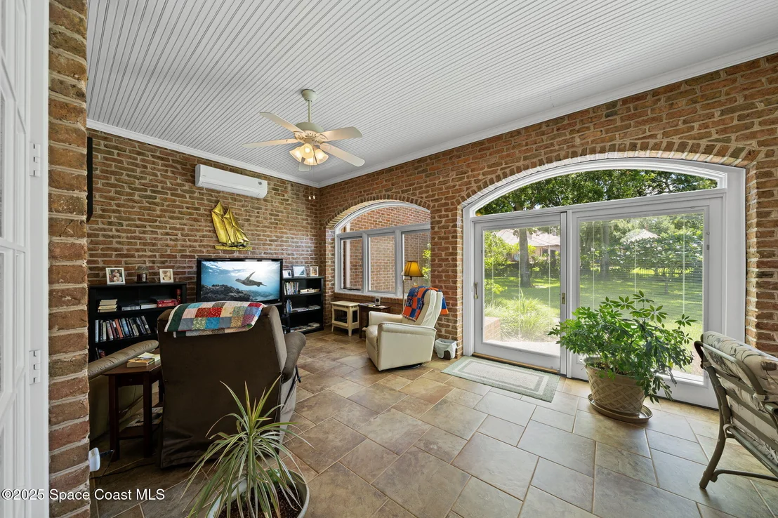 Photo of 1407 Rockledge Drive
