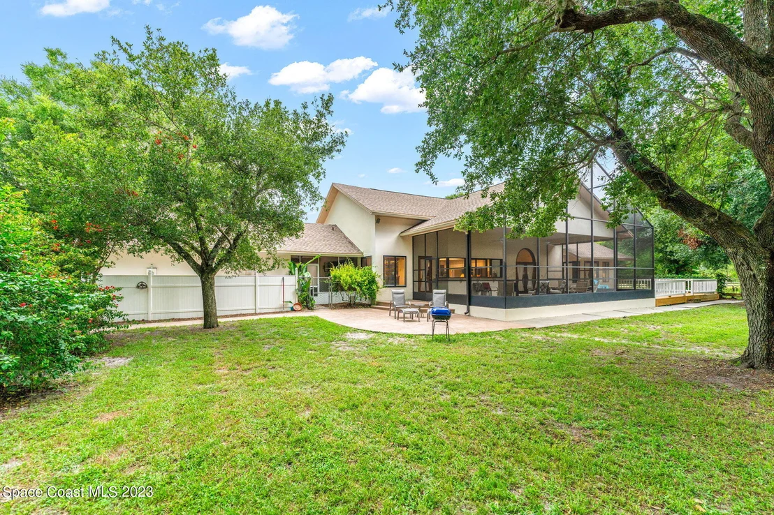 Photo of 2499 Hideaway Lane