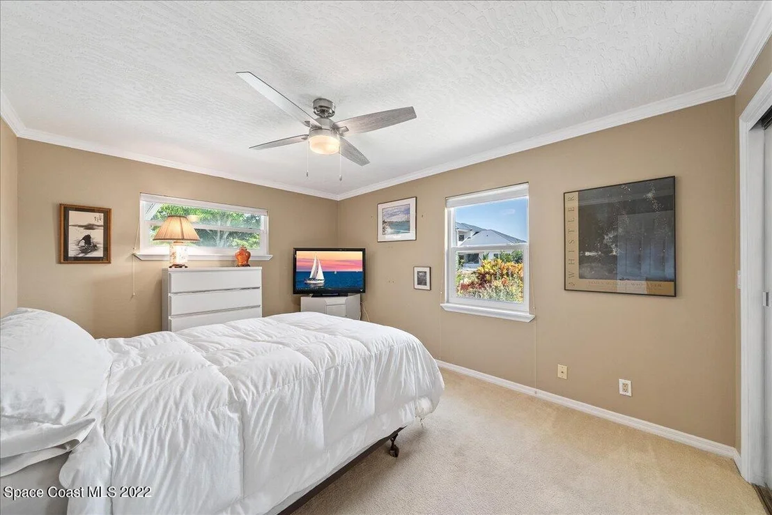 Photo of 655 Jackson Court