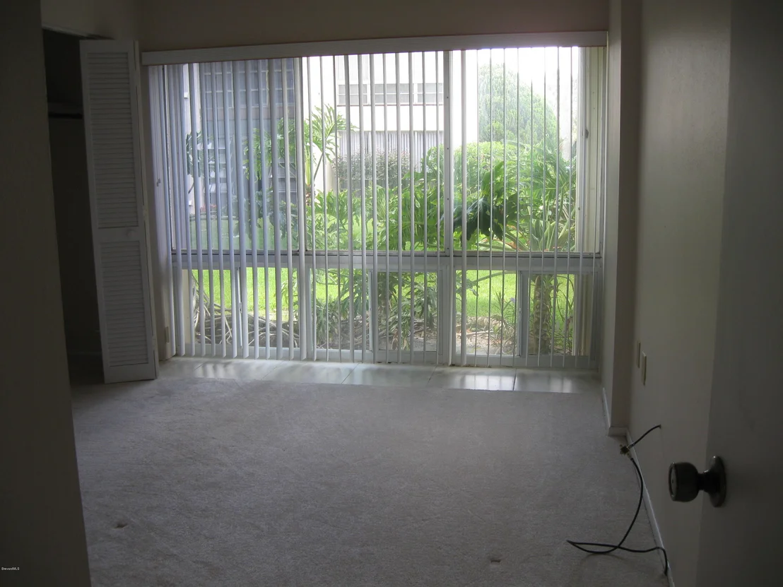 Photo of Unit 5E at 2475 Eagle Drive