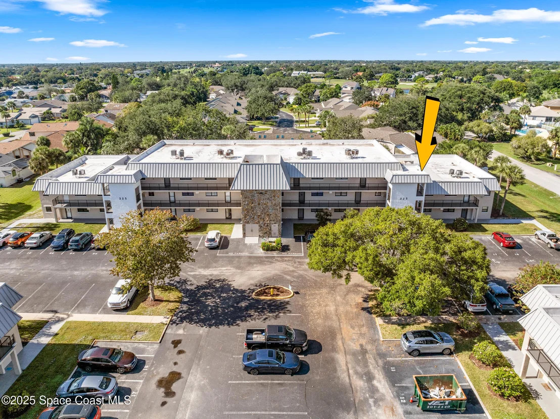Photo of Unit 1127 at 325 Tangle Run Boulevard