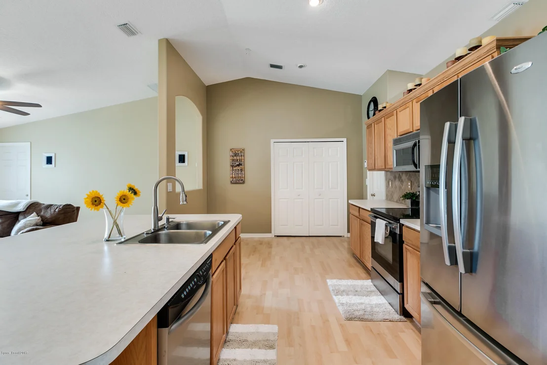 Photo of 943 Del Mar Circle