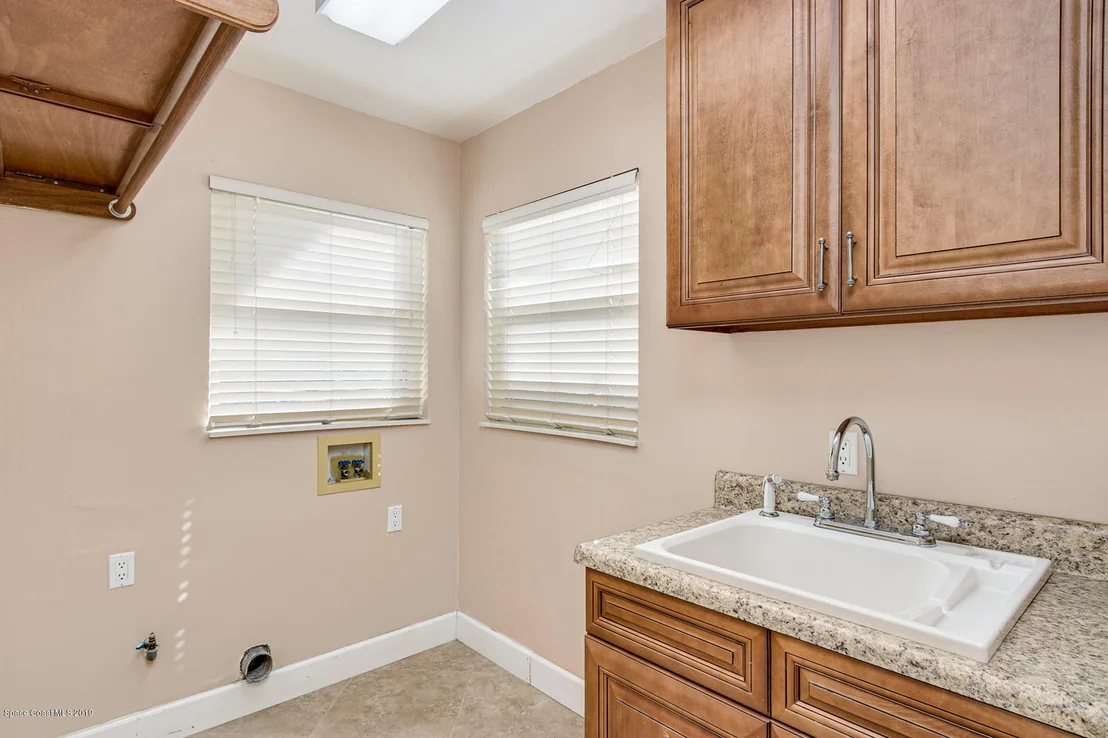 Photo of 602 Sanderling Drive