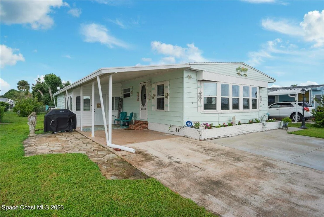 Photo of 1878 Coco Plum Street NE
