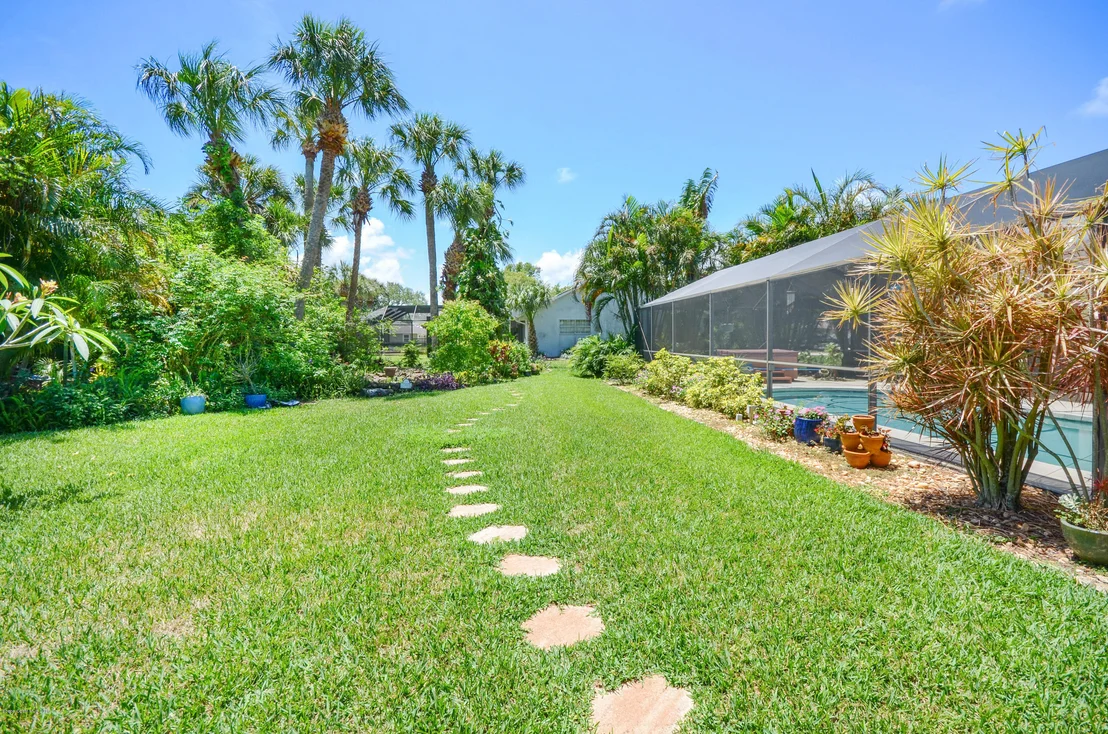 Photo of 200 River Road Circle