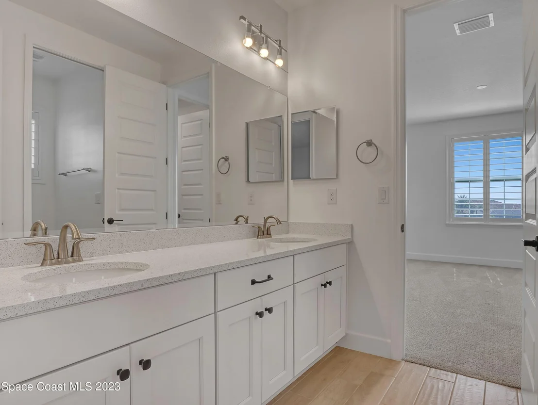 Photo of 8215 Lyside Drive