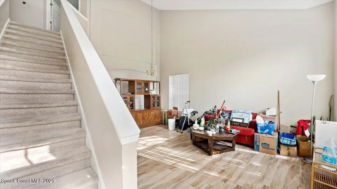 Photo of 964 Shaw Circle