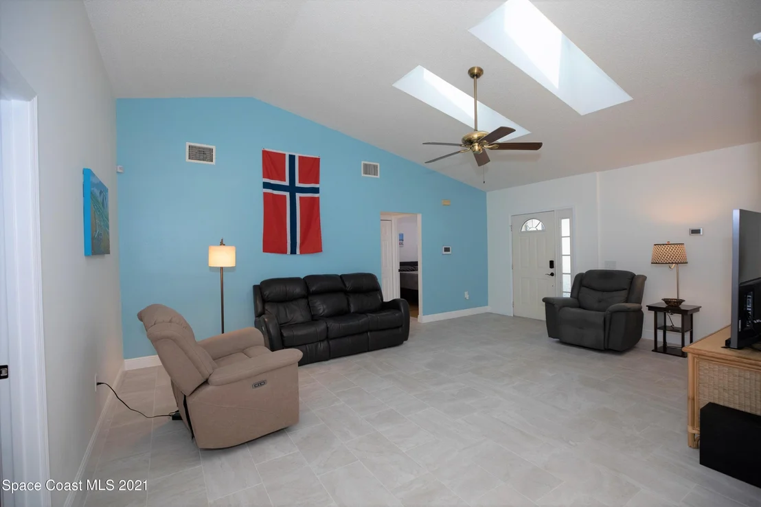 Photo of 1436 Brook Drive