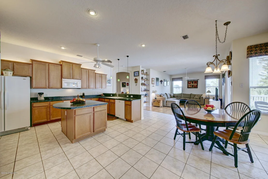 Photo of 1662 Long Pine Road
