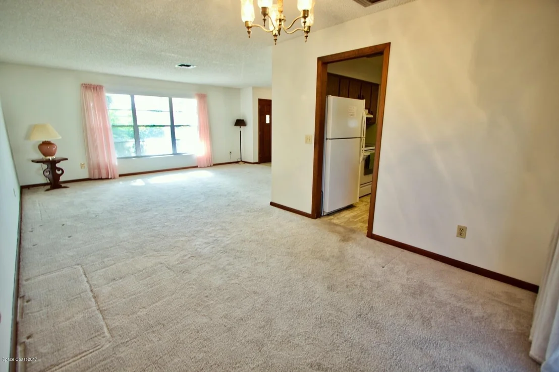 Photo of 735 Verbenia Drive