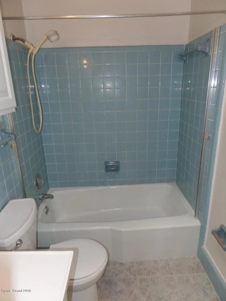 Photo of 1720 Golfview Drive