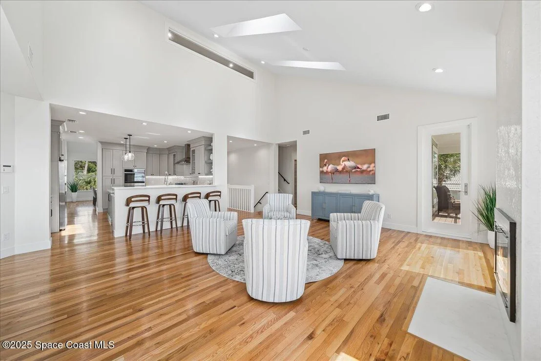 Photo of 182 Bayshore Drive