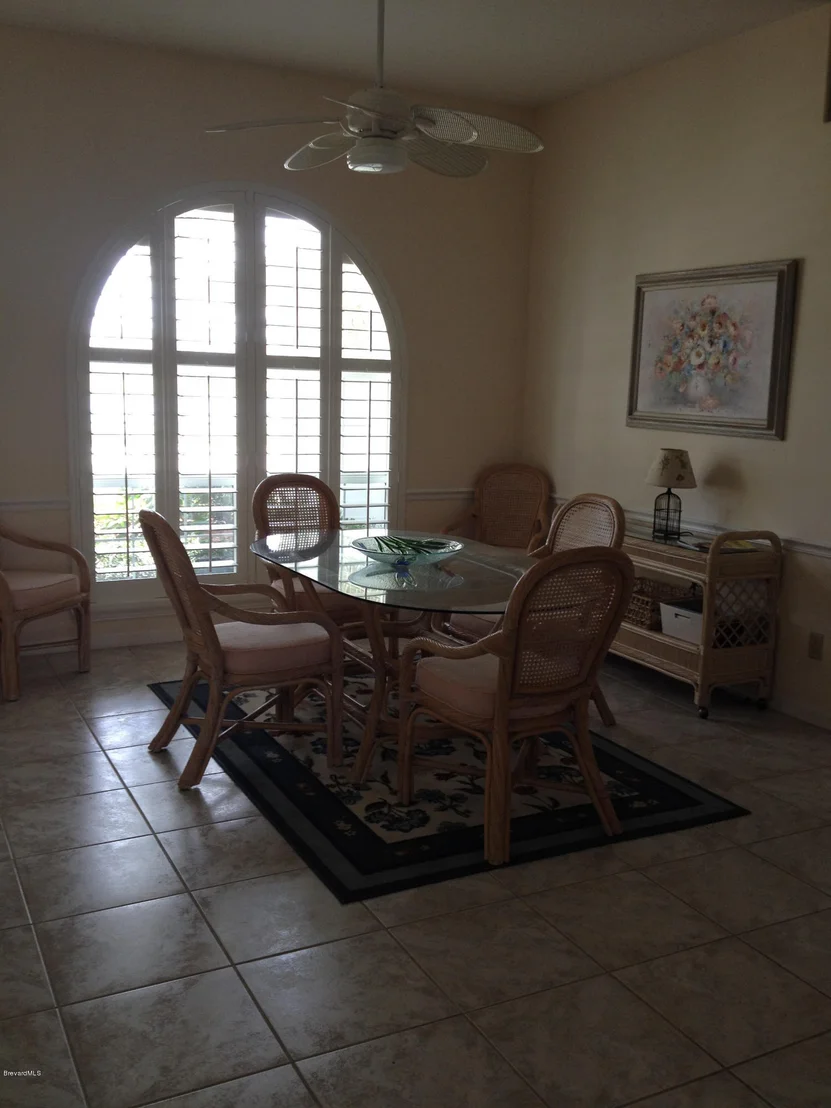Photo of 2374 Golf Vista Boulevard