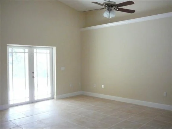 Photo of 1570 SE Walker