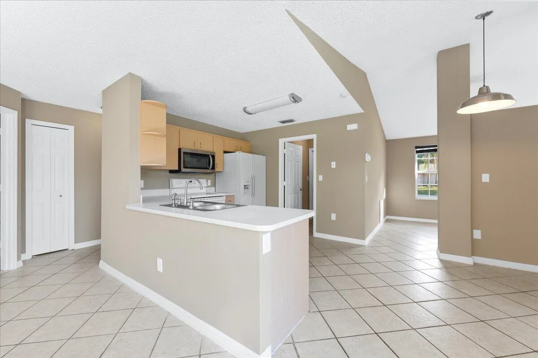 Photo of 280 Clearbrook NE