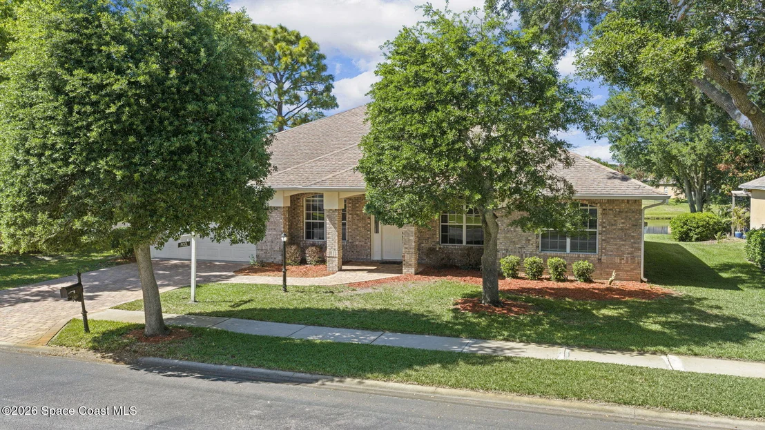 Photo of 1123 Spring Oak Drive