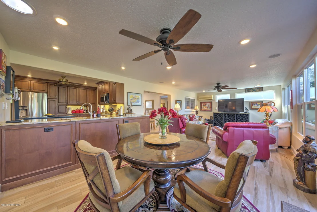 Photo of 346 Brightwaters Drive